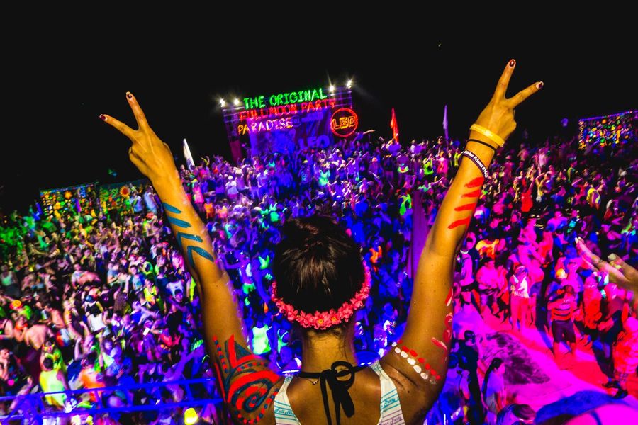 Thailand's Full Moon Party [2023]: Beginners Guide + Tips!