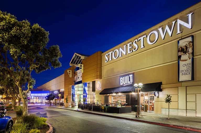 ‍An Exterior View of the Stonestown Galleria Mall