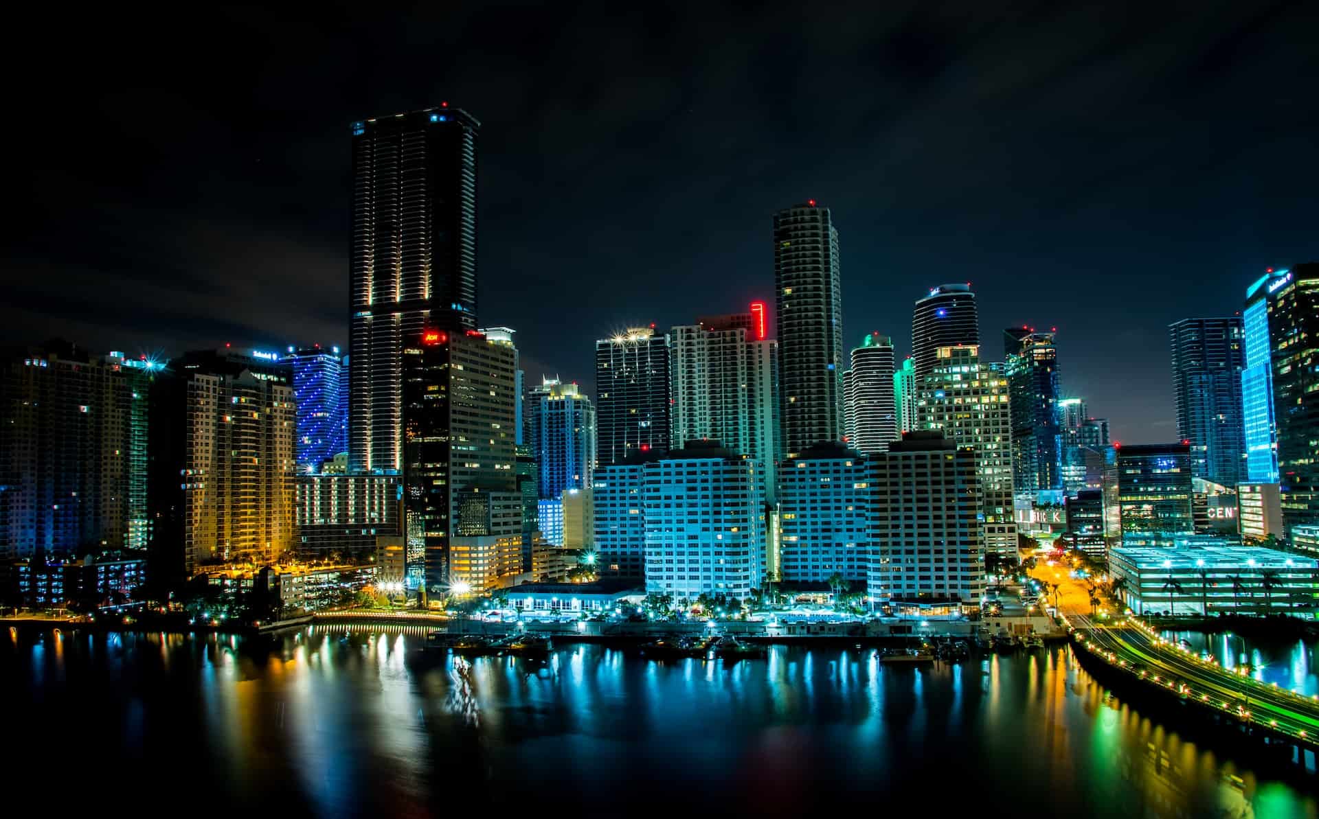 Miami's Nightlife: Live It Up at the Top Bars, Clubs & More